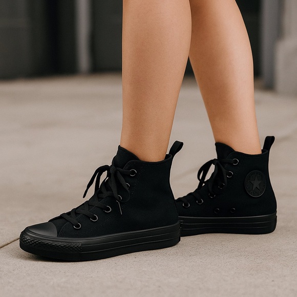 NWOT Converse Chuck Taylor All Star High Top Sneakers | Triple Black | Youth 3.5 - Picture 1 of 4